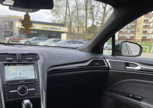 Ford Mondeo cena 78900 przebieg: 104000, rok produkcji 2019 z Czarnków małe 781